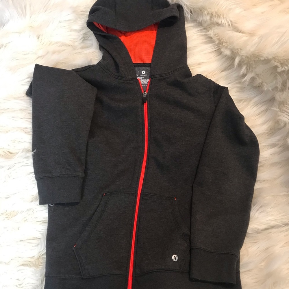 Boys size Large (16/16) gray  Xersion sweatshirt